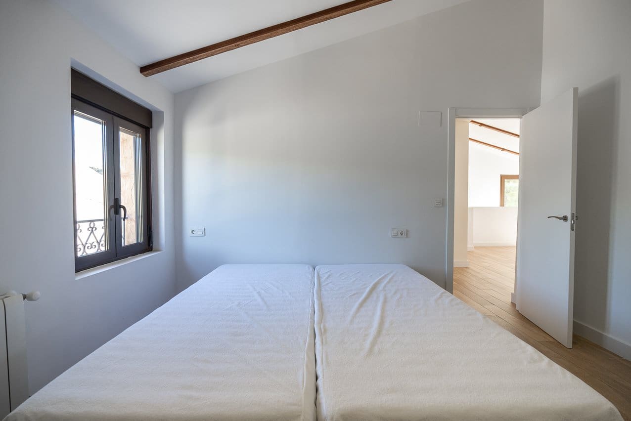 4 sypialnia Dom na sprzedaż w Chinorlet / Xinorlet z basenem - 290 000 € (Ref: 8811910)