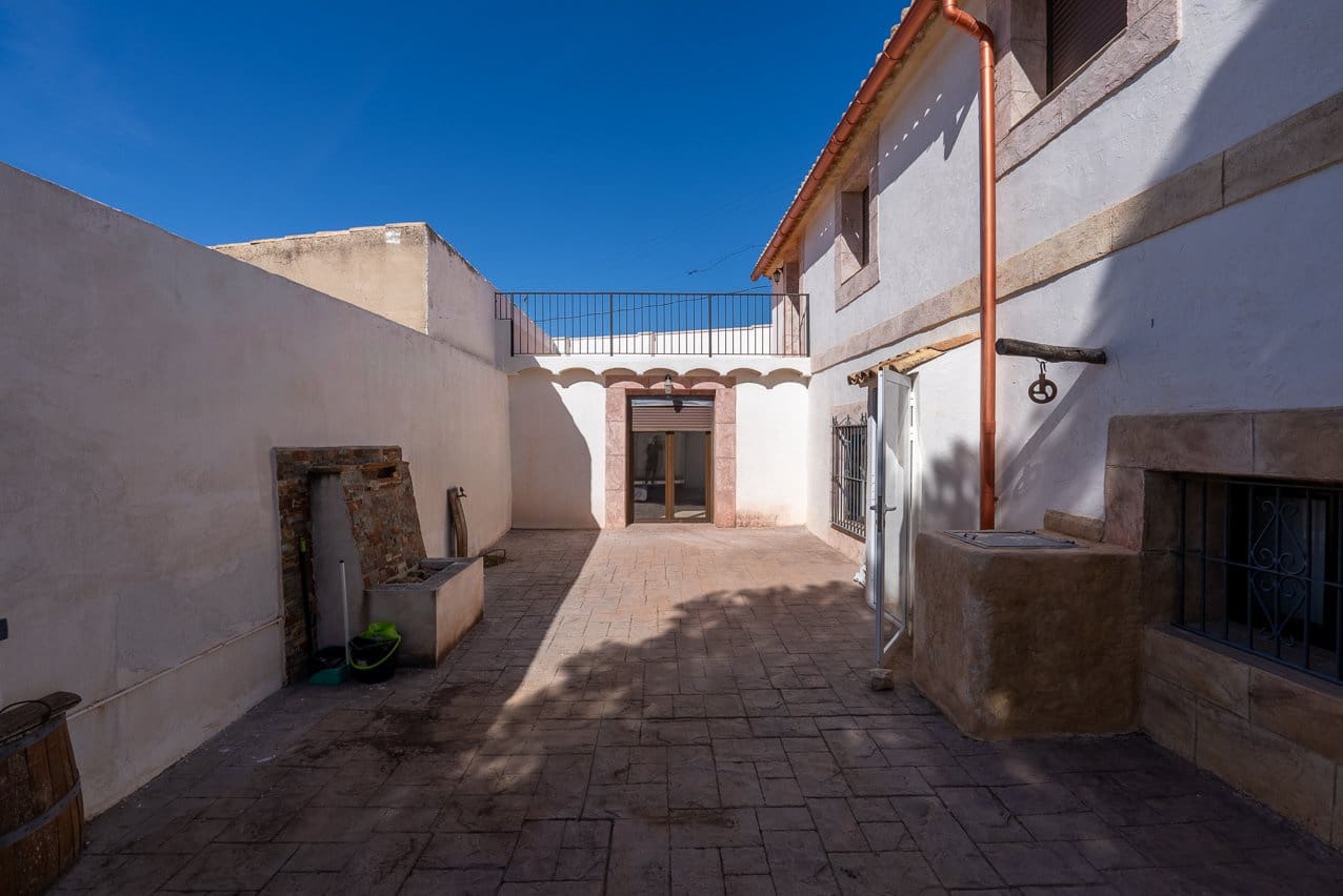 4 sypialnia Dom na sprzedaż w Chinorlet / Xinorlet z basenem - 290 000 € (Ref: 8811910)