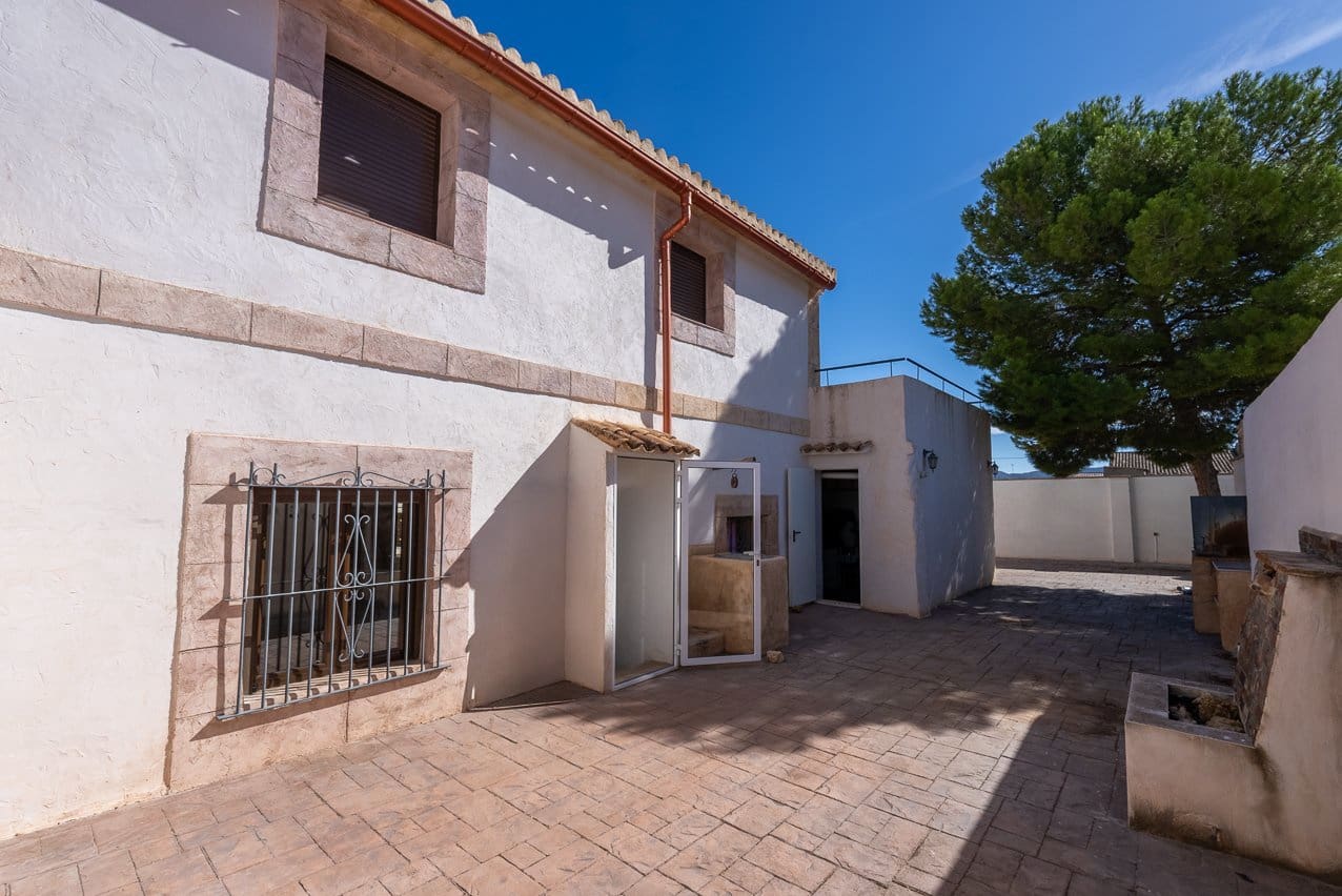 4 sypialnia Dom na sprzedaż w Chinorlet / Xinorlet z basenem - 290 000 € (Ref: 8811910)
