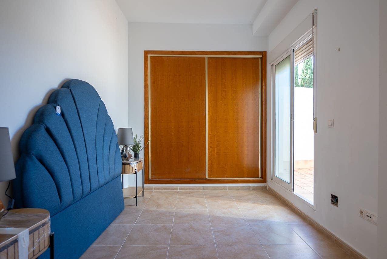 2 soveværelse Lejlighed til salg i Canada de la Lena med swimmingpool - € 80.000 (Ref: 8826326)