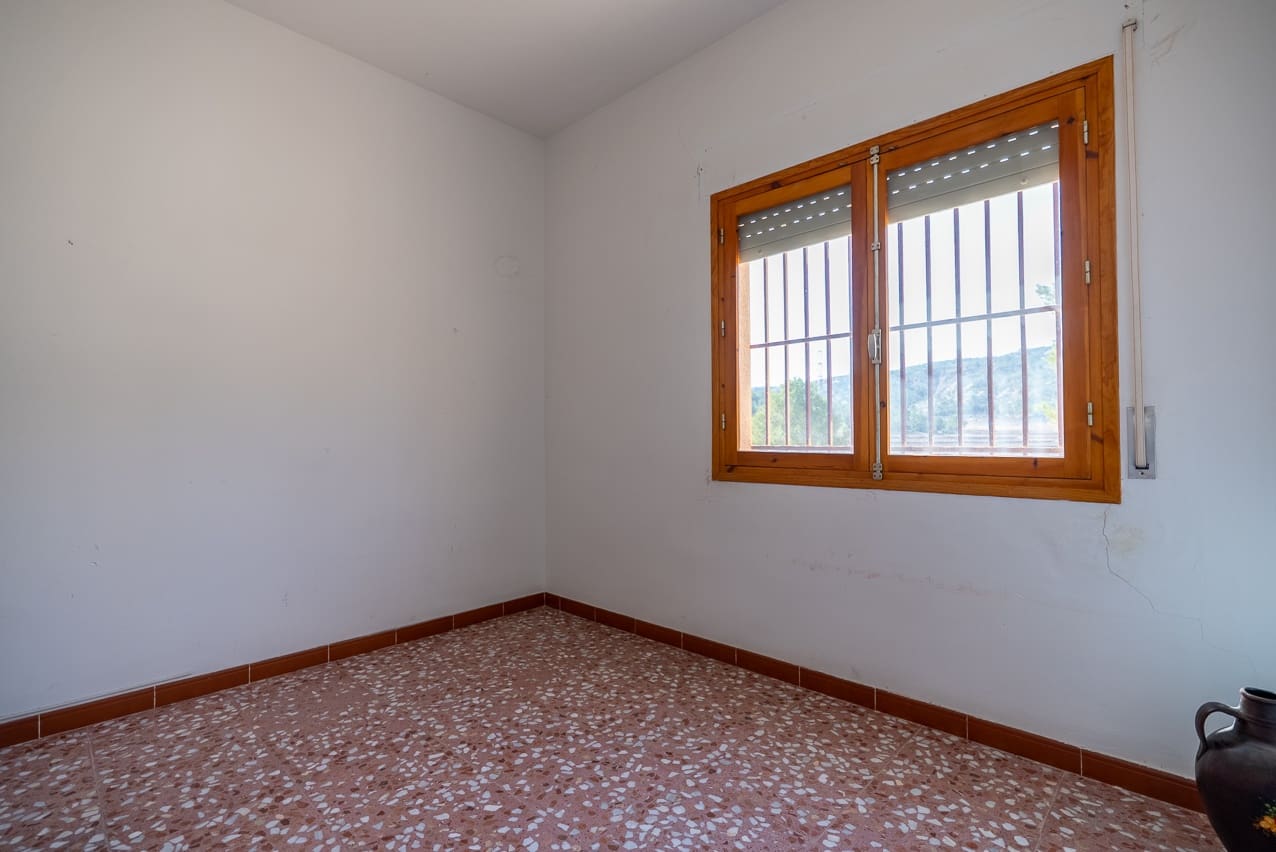 2 soveværelse Finca/Landehus til salg i Encebras med swimmingpool - € 209.950 (Ref: 8835898)