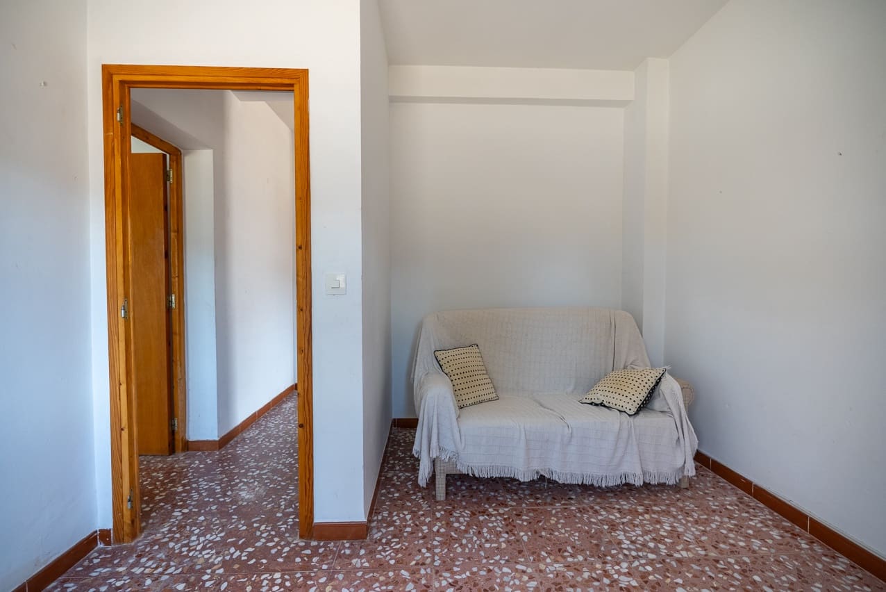 2 soveværelse Finca/Landehus til salg i Encebras med swimmingpool - € 209.950 (Ref: 8835898)