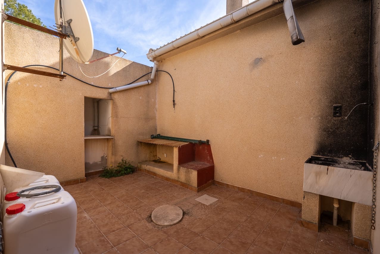 2 soveværelse Finca/Landehus til salg i Encebras med swimmingpool - € 209.950 (Ref: 8835898)