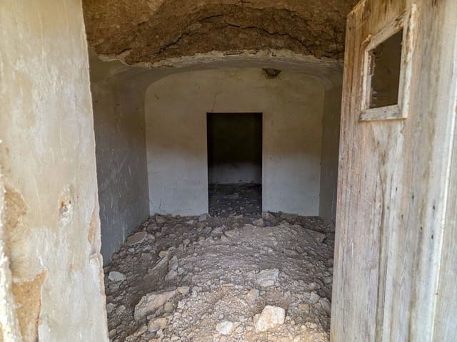 Ubebygd land til salgs i La Zarza, Pinoso - € 49 950 (Ref: 8853026)