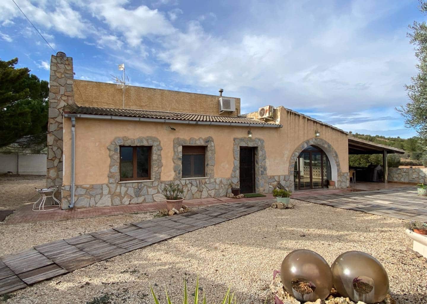 2 soveværelse Finca/Landehus til salg i Sax med swimmingpool - € 240.000 (Ref: 8885146)