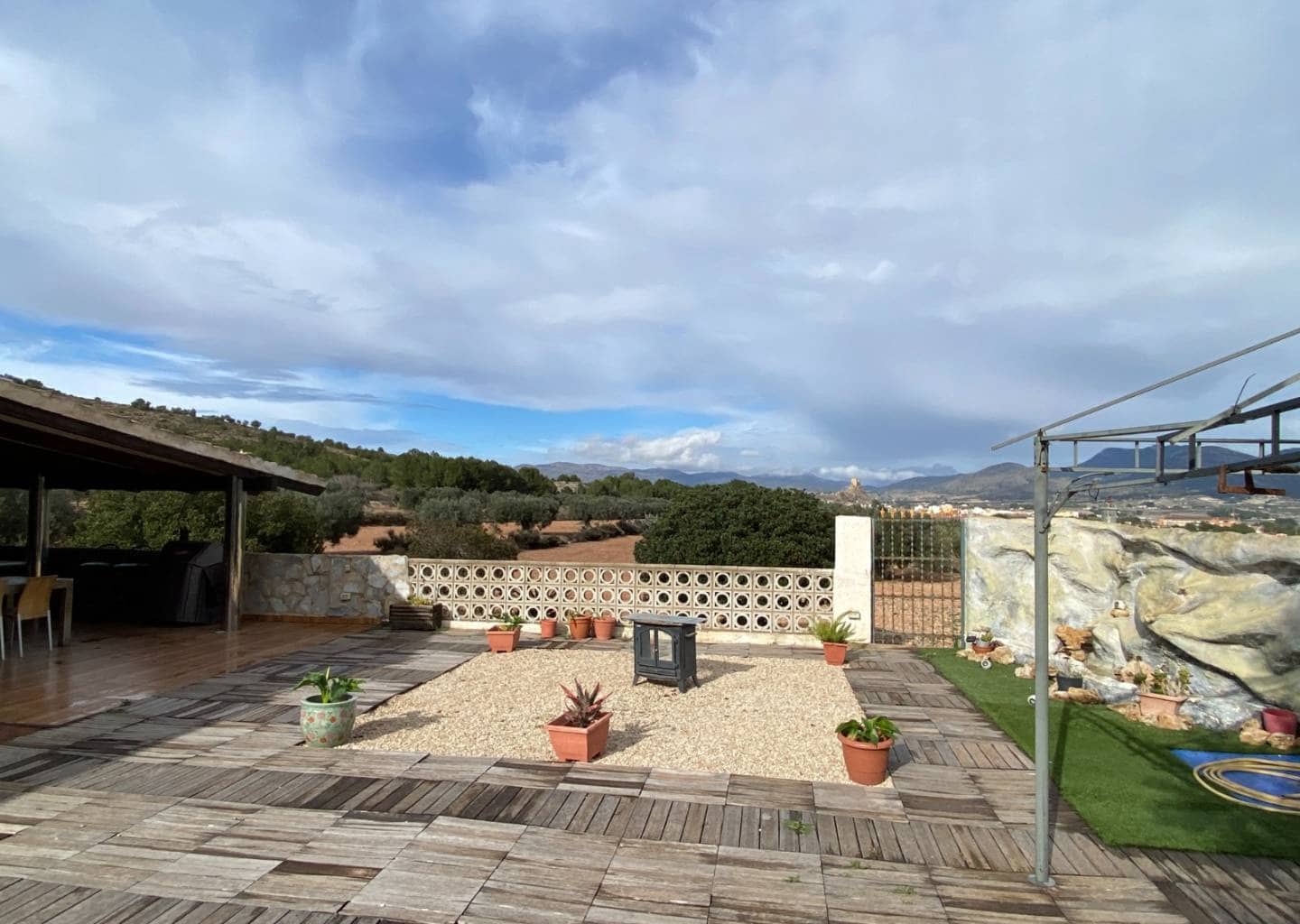 2 soveværelse Finca/Landehus til salg i Sax med swimmingpool - € 240.000 (Ref: 8885146)