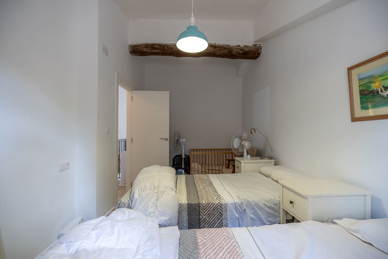 5 soveværelse Finca/Landehus til salg i Pinoso med swimmingpool - € 360.000 (Ref: 8887041)