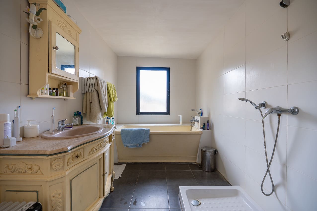 5 soveværelse Finca/Landehus til salg i Pinoso med swimmingpool - € 360.000 (Ref: 8887041)