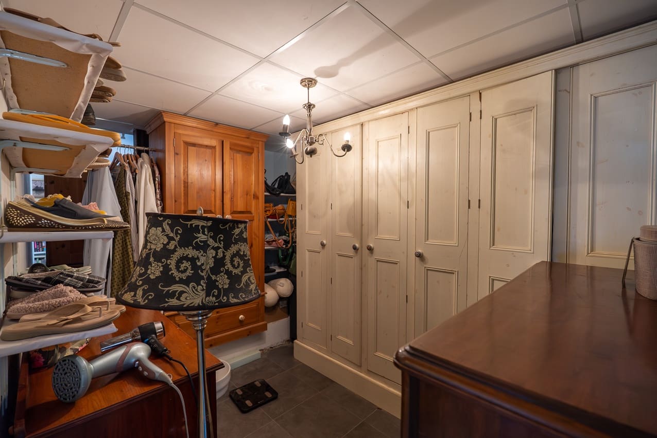 5 soveværelse Finca/Landehus til salg i Pinoso med swimmingpool - € 360.000 (Ref: 8887041)