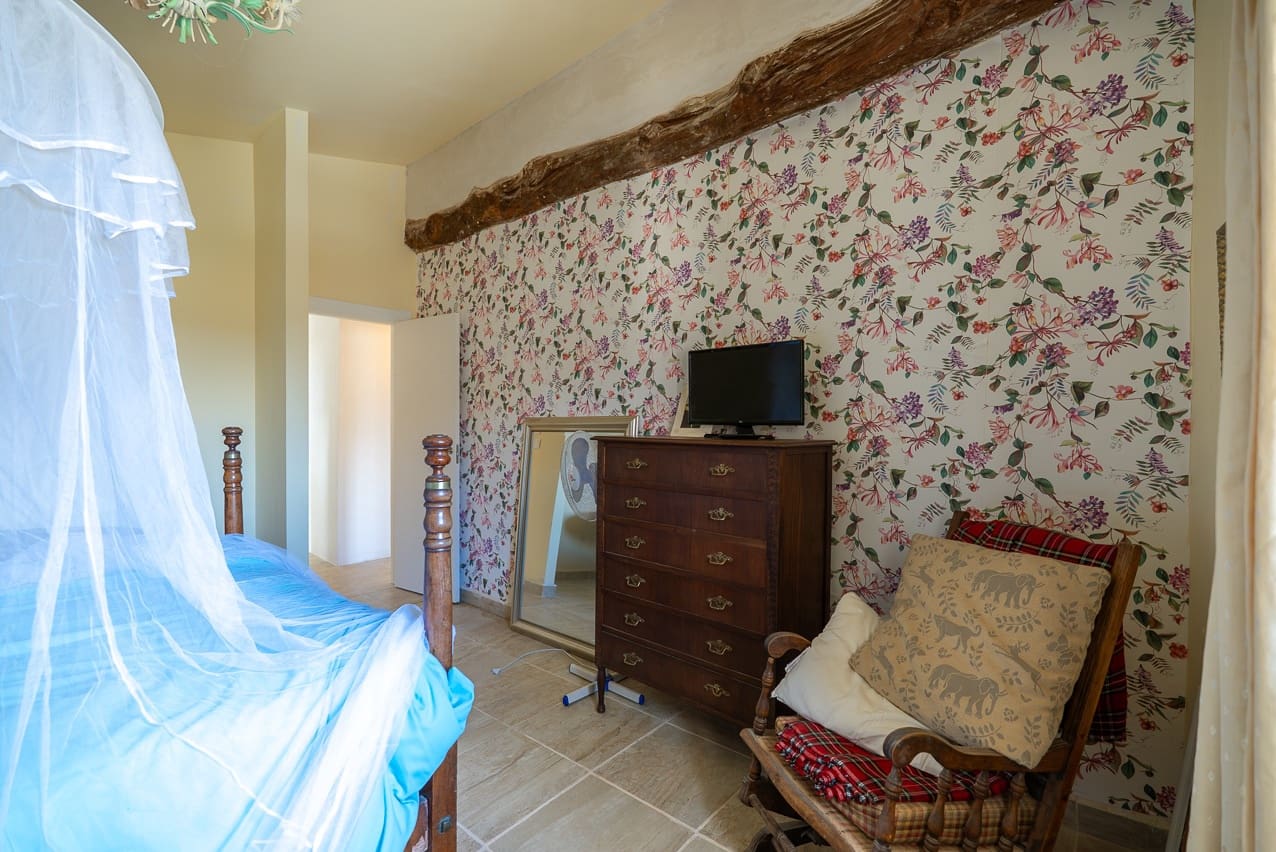 5 soveværelse Finca/Landehus til salg i Pinoso med swimmingpool - € 360.000 (Ref: 8887041)