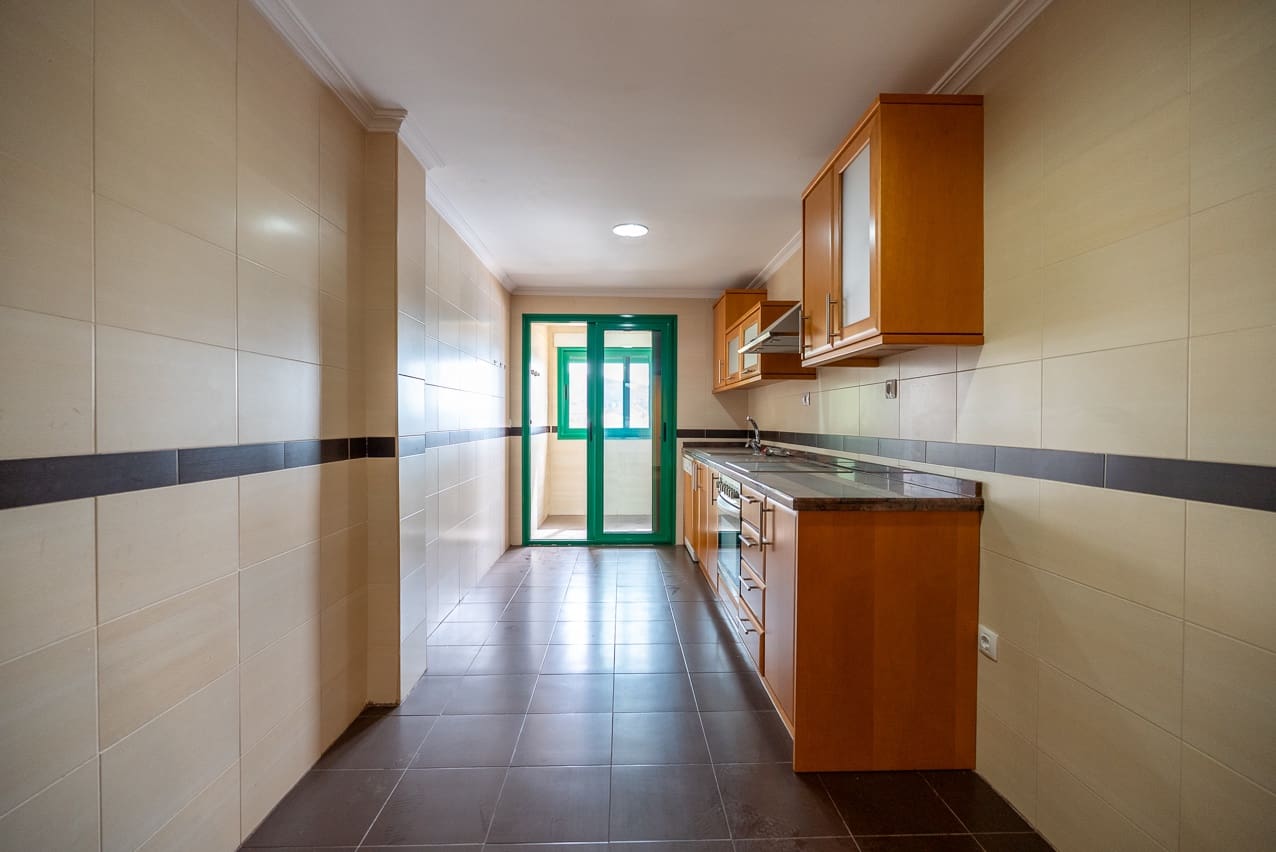 3 soveværelse Lejlighed til salg i Pinoso med swimmingpool - € 170.000 (Ref: 8895576)