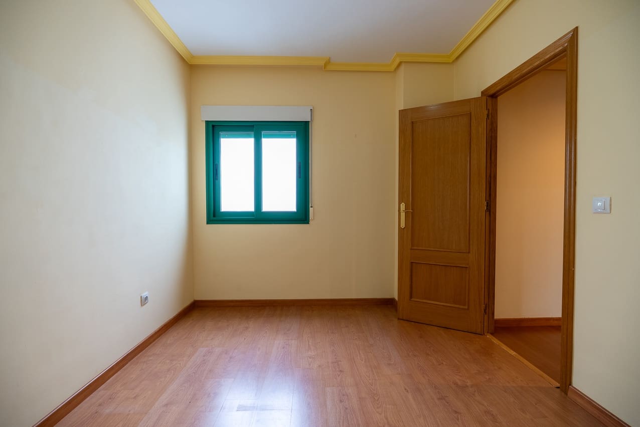 3 soveværelse Lejlighed til salg i Pinoso med swimmingpool - € 170.000 (Ref: 8895576)