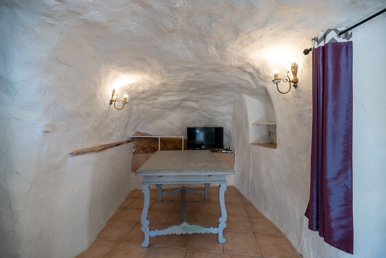 7 sypialnia Finka/Dom wiejski na sprzedaż w Jumilla z basenem - 299 995 € (Ref: 8913515)