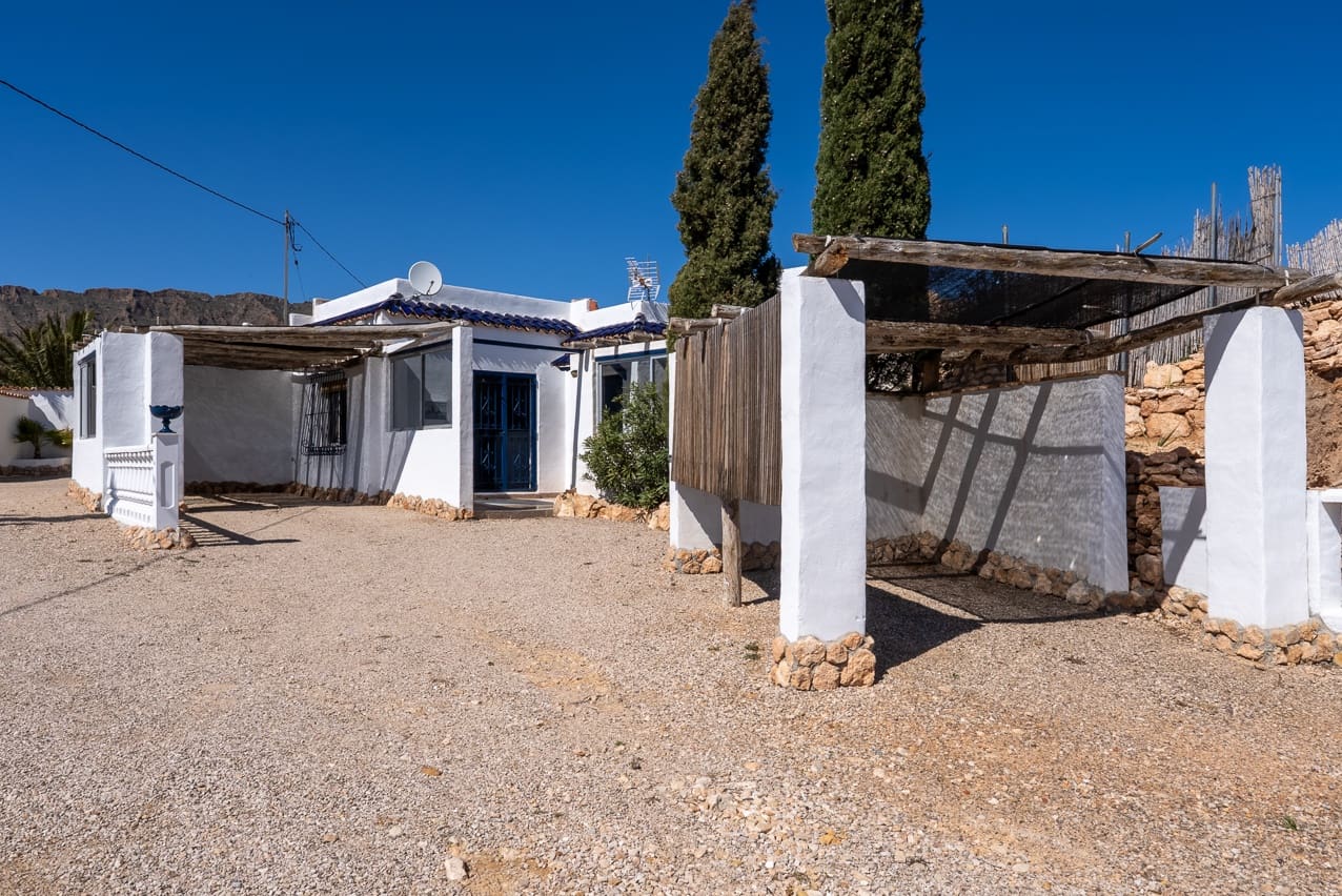 7 sypialnia Finka/Dom wiejski na sprzedaż w Jumilla z basenem - 299 995 € (Ref: 8913515)