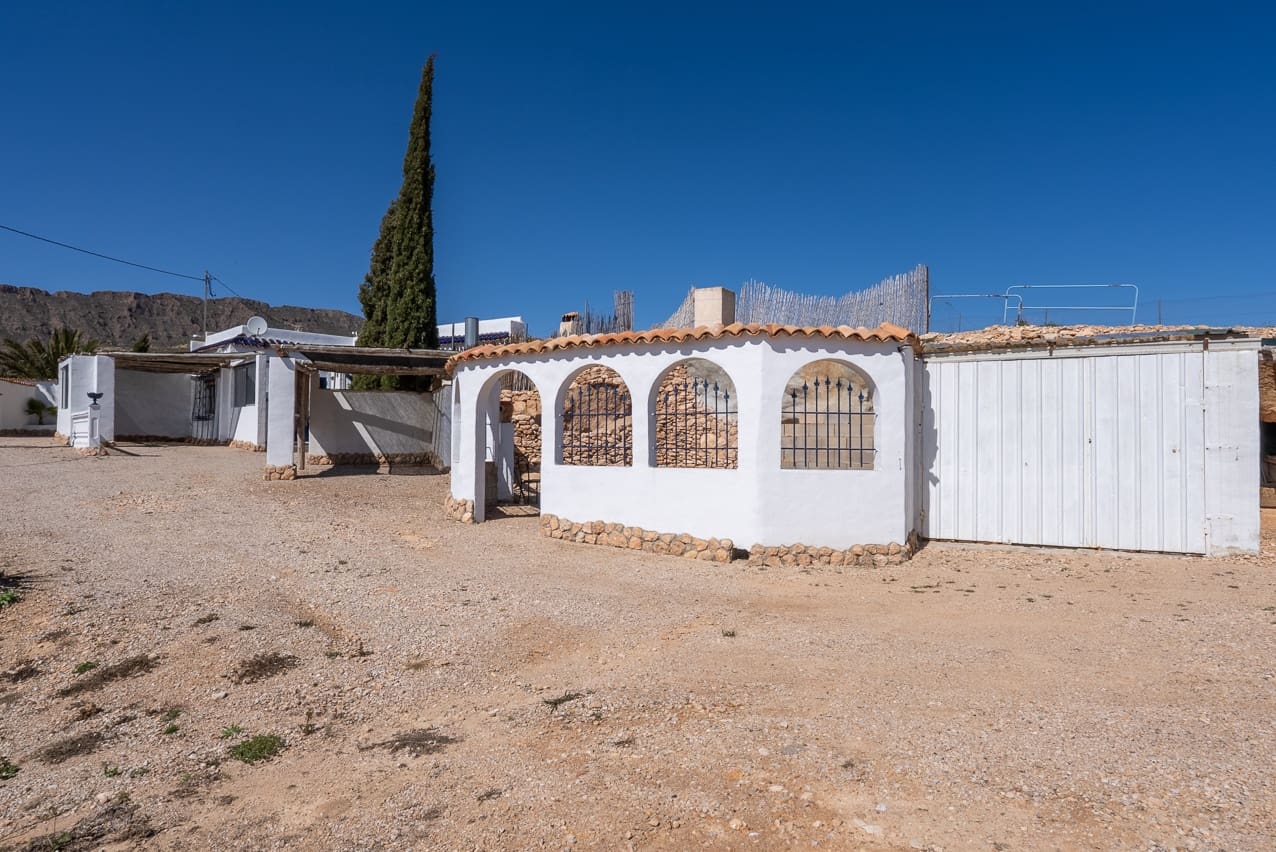 7 sypialnia Finka/Dom wiejski na sprzedaż w Jumilla z basenem - 299 995 € (Ref: 8913515)