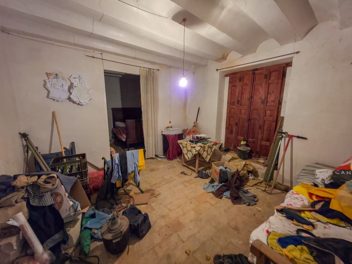 3 soveværelse Finca/Landehus til salg i Pinoso med swimmingpool - € 99.950 (Ref: 8941858)