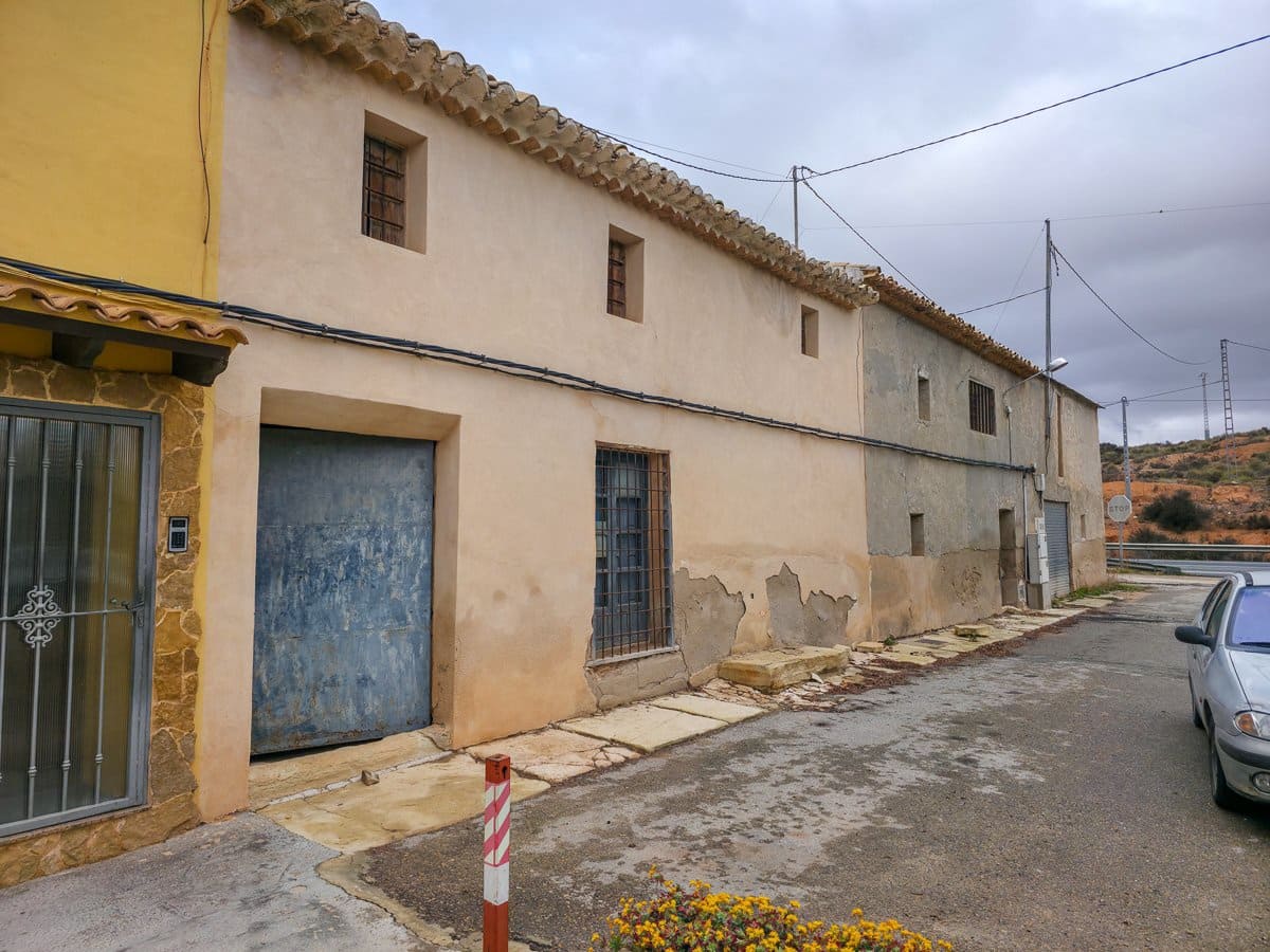 3 bedroom Finca/Country House for sale in Pinoso with pool - € 99,950 (Ref: 8941858)