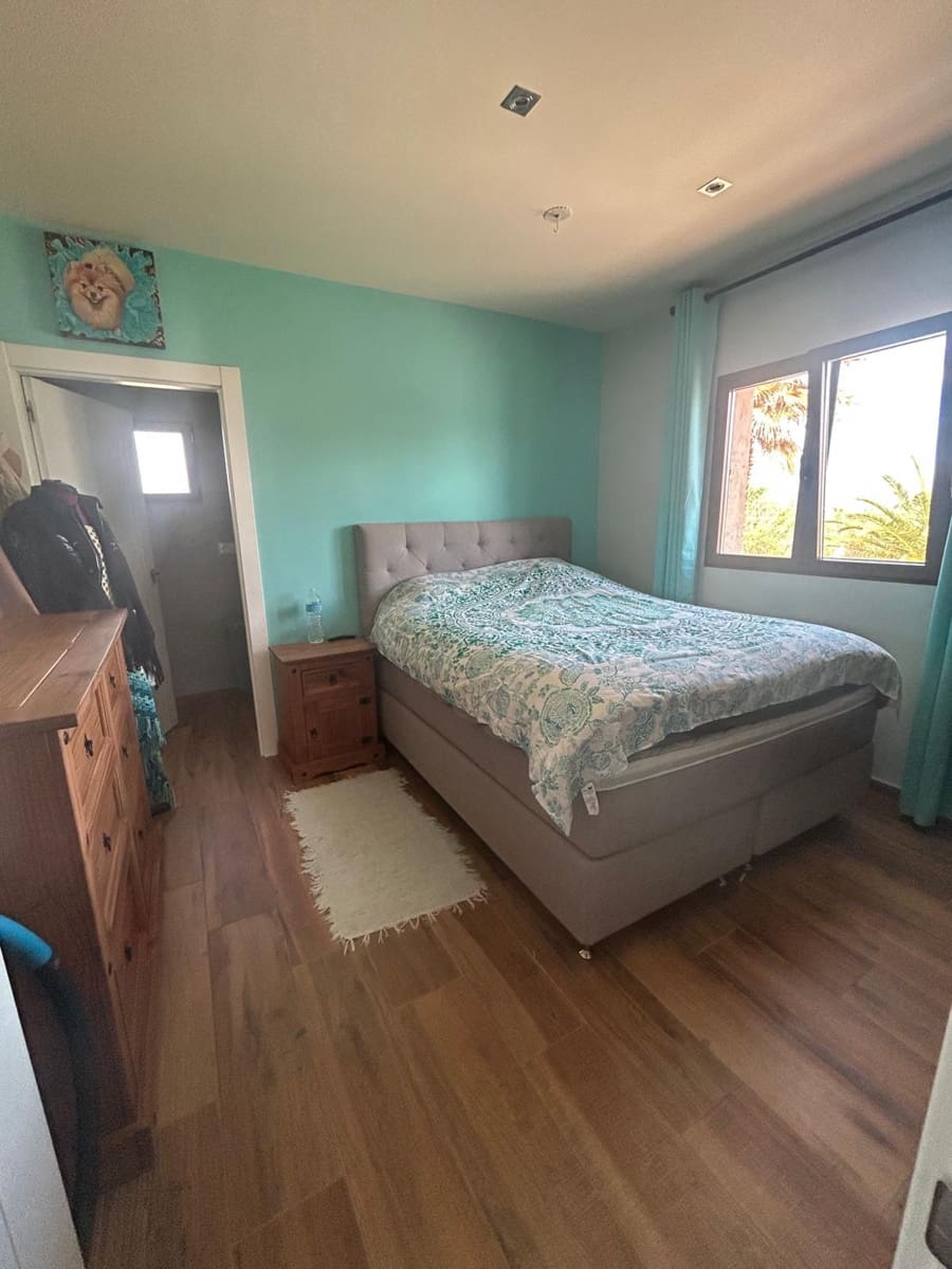 4 soveværelse Villa til salg i Salinas med swimmingpool - € 495.000 (Ref: 8973420)