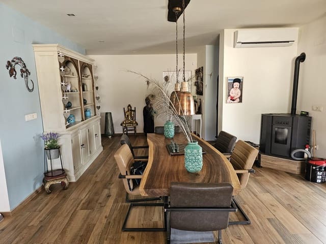 4 makuuhuone Huvila myytävänä paikassa Salinas mukana uima-altaan - 495 000 € (Ref: 8973420)