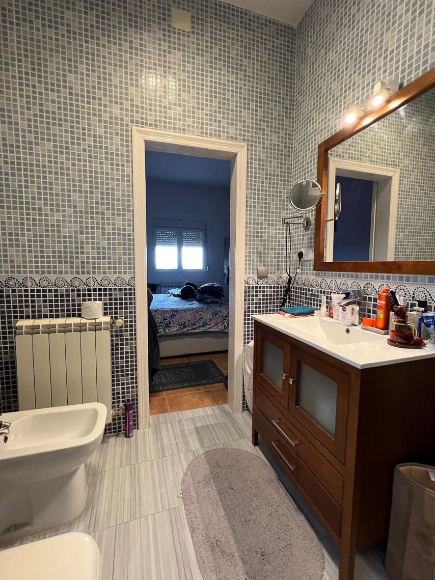 3 bedroom Villa for sale in Pinoso with pool - € 510,000 (Ref: 8981123)