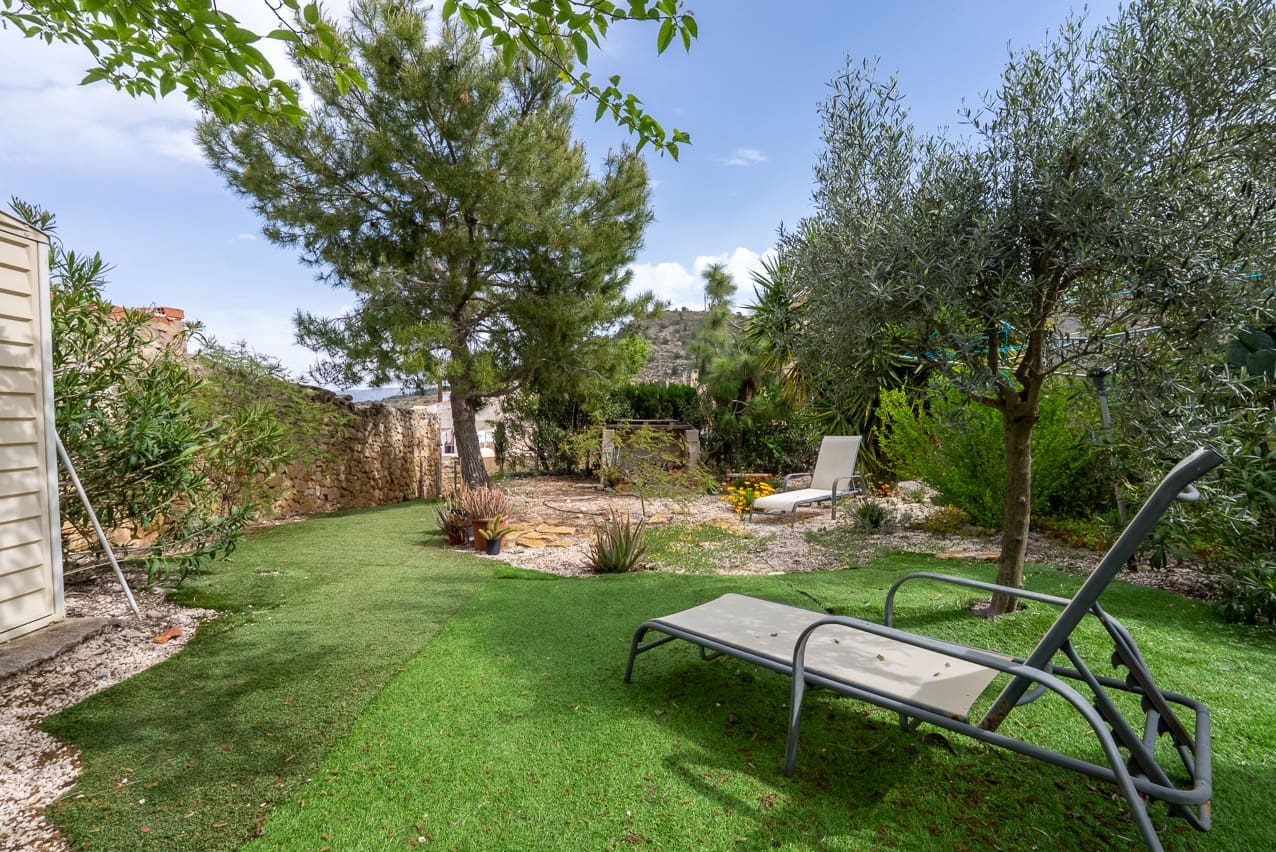 3 soveværelse Finca/Landehus til salg i Encebras med swimmingpool - € 129.995 (Ref: 8997744)