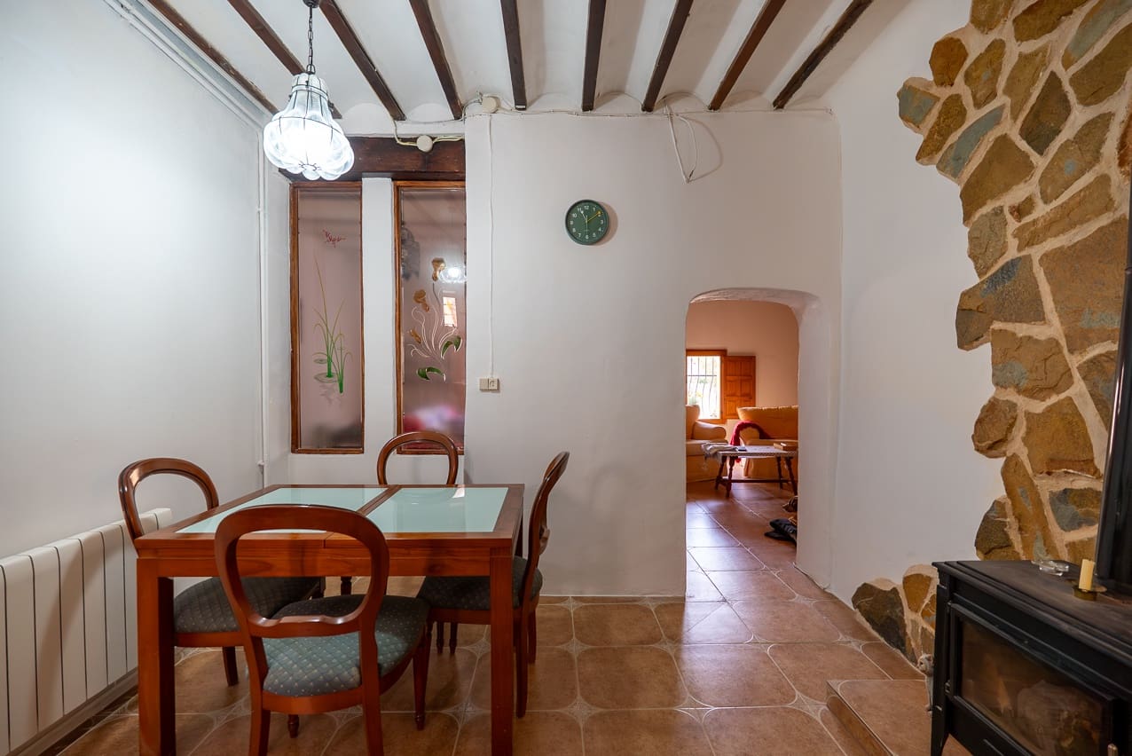 3 soveværelse Finca/Landehus til salg i Encebras med swimmingpool - € 129.995 (Ref: 8997744)