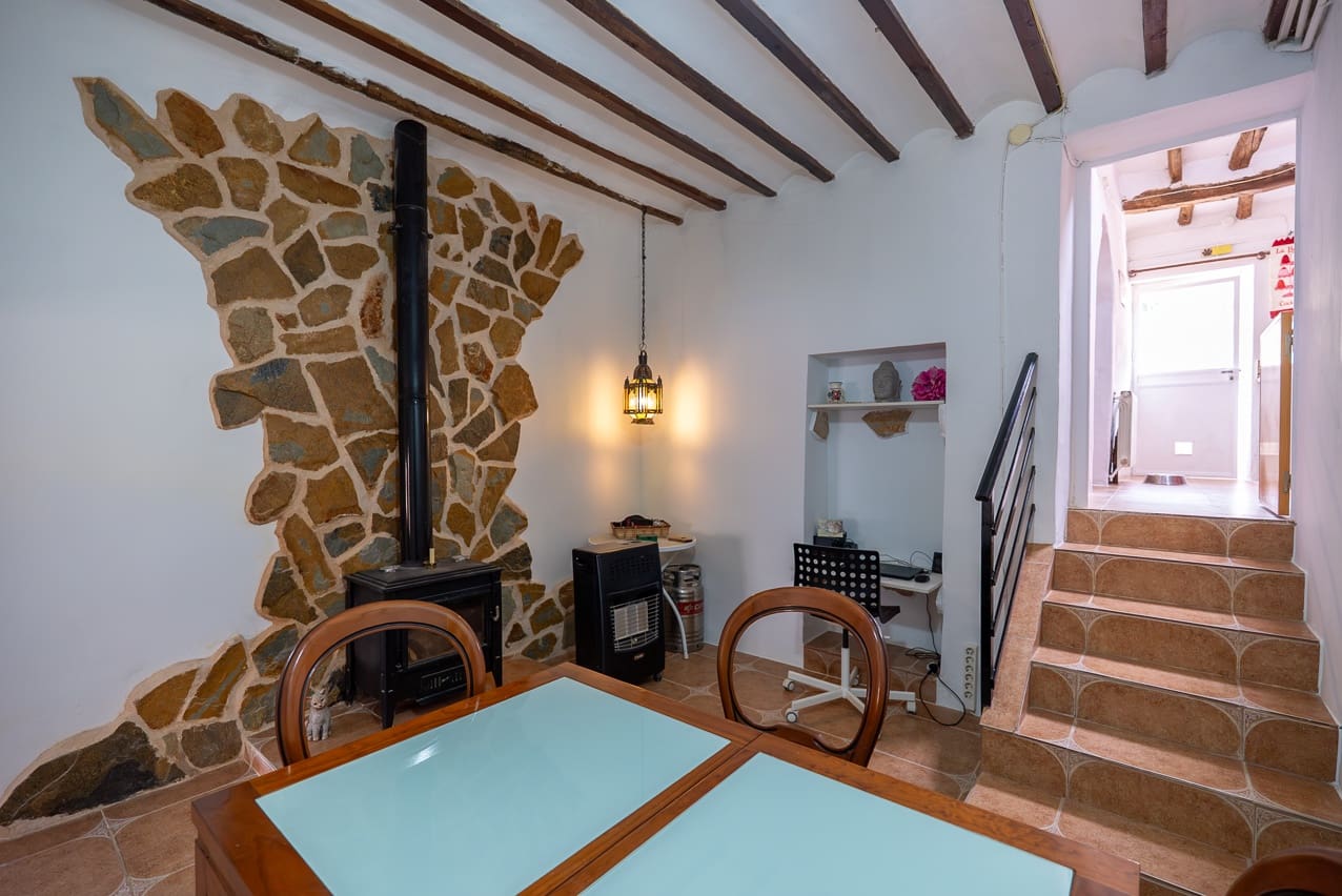 3 soveværelse Finca/Landehus til salg i Encebras med swimmingpool - € 129.995 (Ref: 8997744)