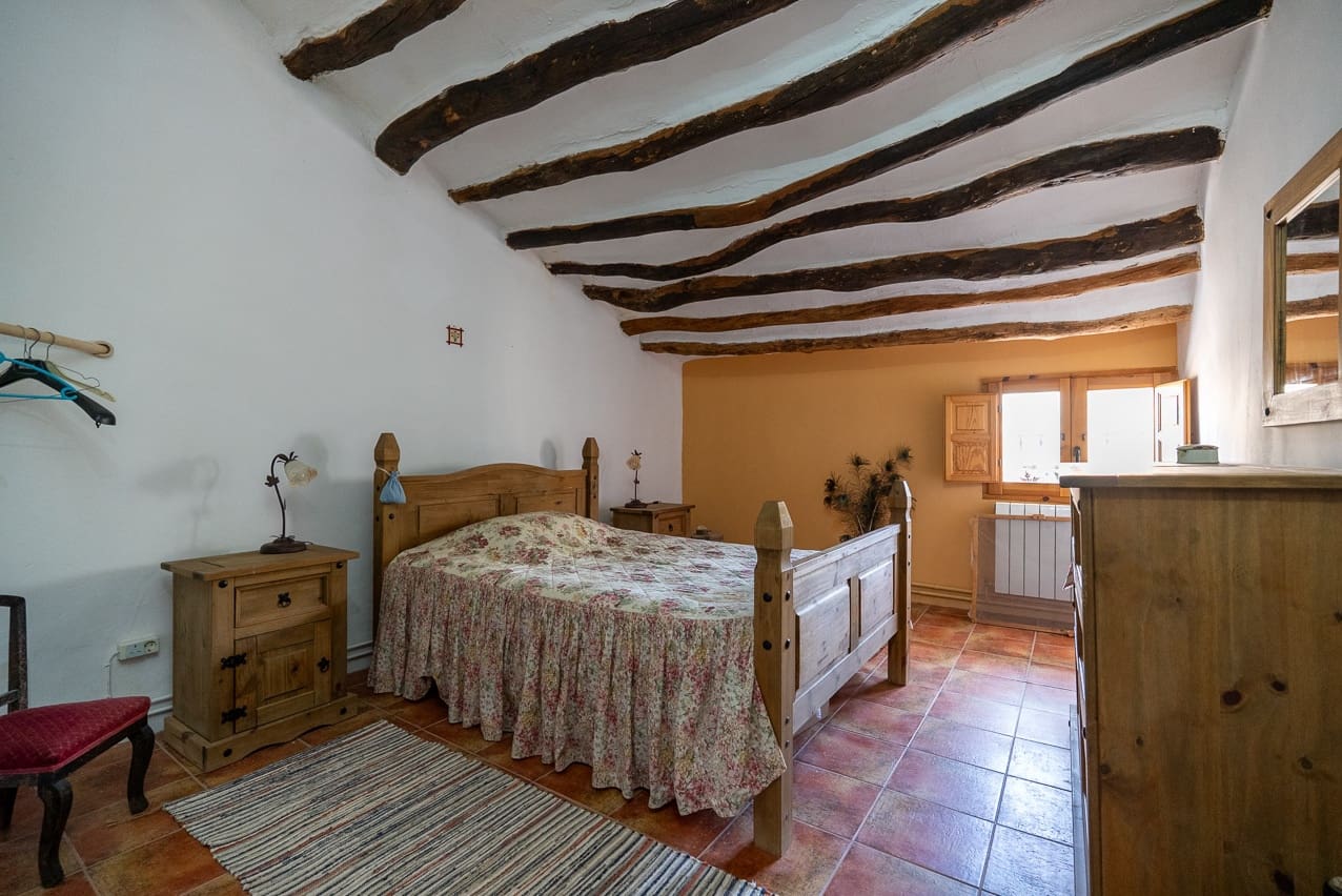 3 soveværelse Finca/Landehus til salg i Encebras med swimmingpool - € 129.995 (Ref: 8997744)