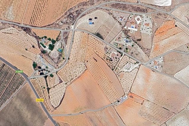 Ubebygd land til salgs i Pinoso - € 65 000 (Ref: 9002714)