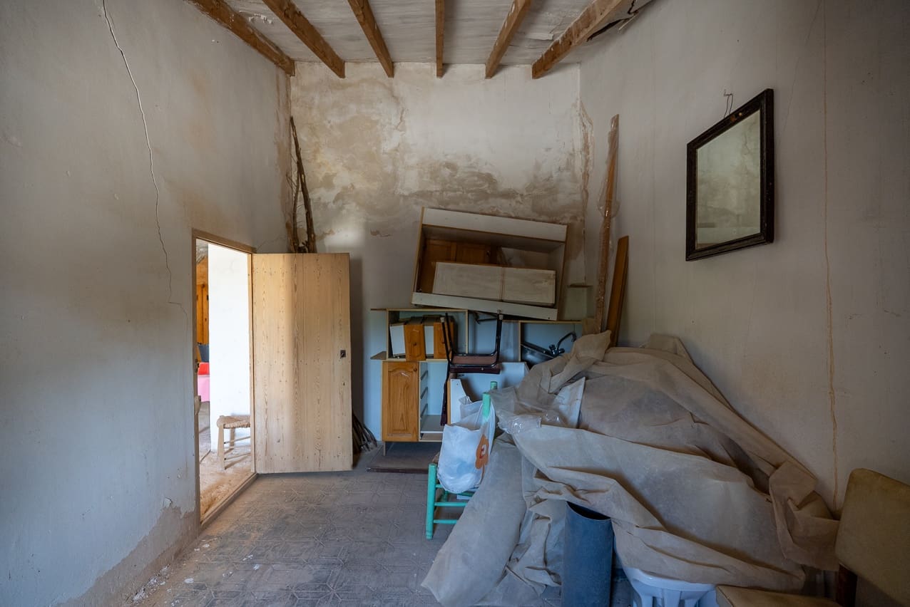 2 sovrum Grotthus till salu i Raspay med pool - 46 000 € (Ref: 9004078)