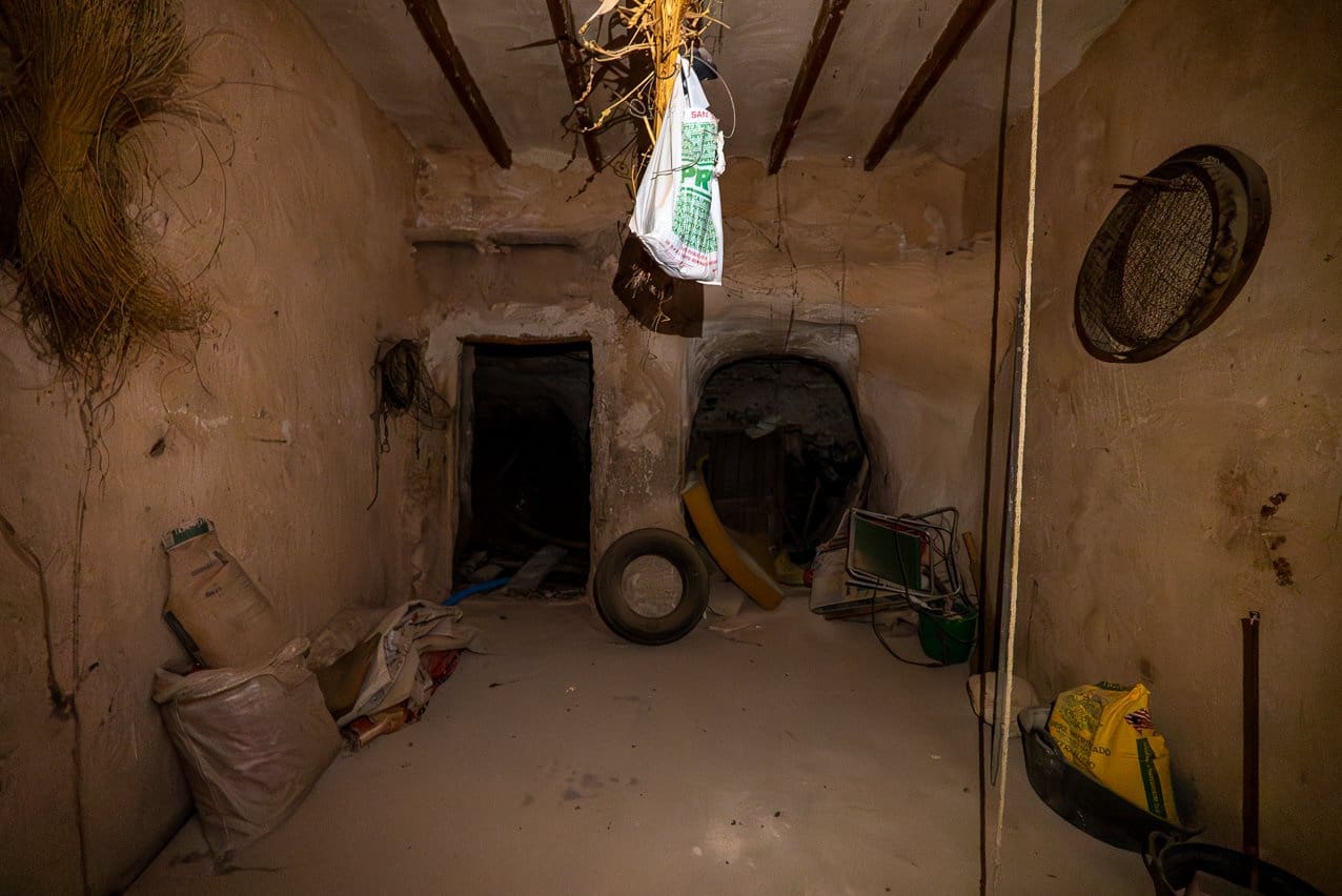 2 bedroom Cave House for sale in Raspay with pool - € 46,000 (Ref: 9004078)