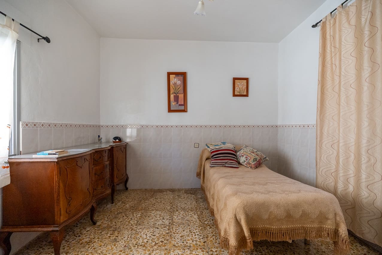 8 soveværelse Byhus til salg i Barinas med swimmingpool - € 74.000 (Ref: 9016233)