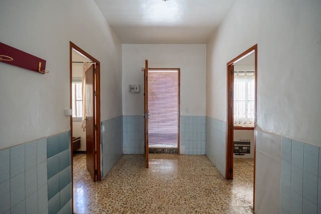 8 slaapkamer Huis te koop in Barinas, Abanilla met zwembad - € 74.000 (Ref: 9016233)