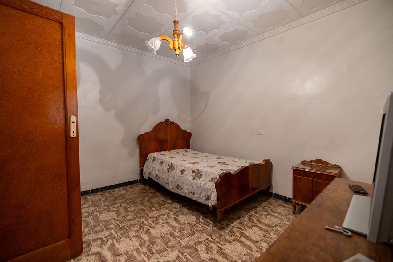 8 soveværelse Byhus til salg i Barinas med swimmingpool - € 74.000 (Ref: 9016233)