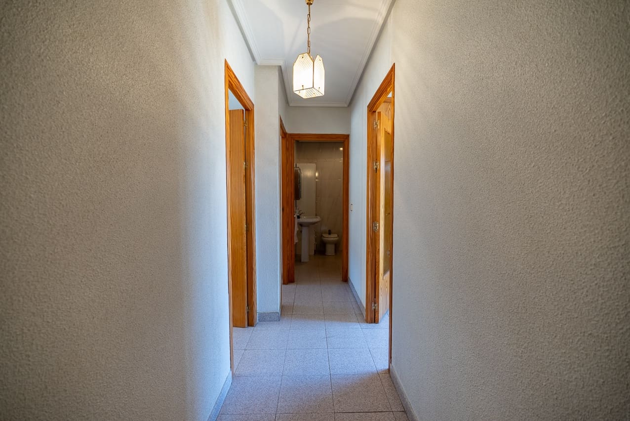 8 soveværelse Byhus til salg i Barinas med swimmingpool - € 74.000 (Ref: 9016233)