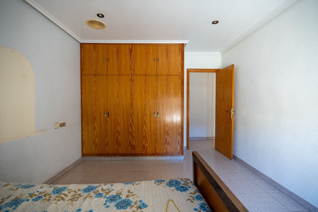 8 soveværelse Byhus til salg i Barinas med swimmingpool - € 74.000 (Ref: 9016233)