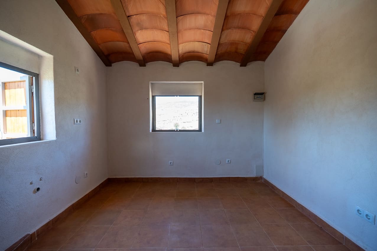 5 soveværelse Finca/Landehus til salg i Las Casicas med swimmingpool - € 179.950 (Ref: 9030937)