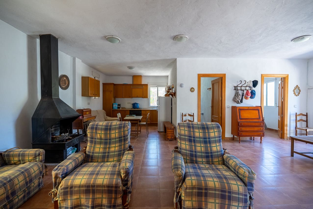 5 soveværelse Finca/Landehus til salg i Las Casicas med swimmingpool - € 179.950 (Ref: 9030937)