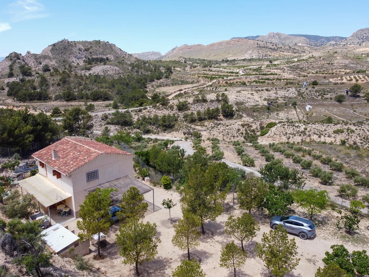 5 soveværelse Finca/Landehus til salg i Las Casicas med swimmingpool - € 179.950 (Ref: 9030937)