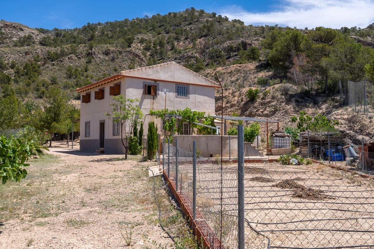 5 soveværelse Finca/Landehus til salg i Las Casicas med swimmingpool - € 179.950 (Ref: 9030937)