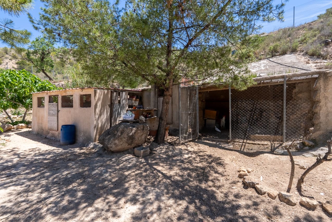 5 soveværelse Finca/Landehus til salg i Las Casicas med swimmingpool - € 179.950 (Ref: 9030937)