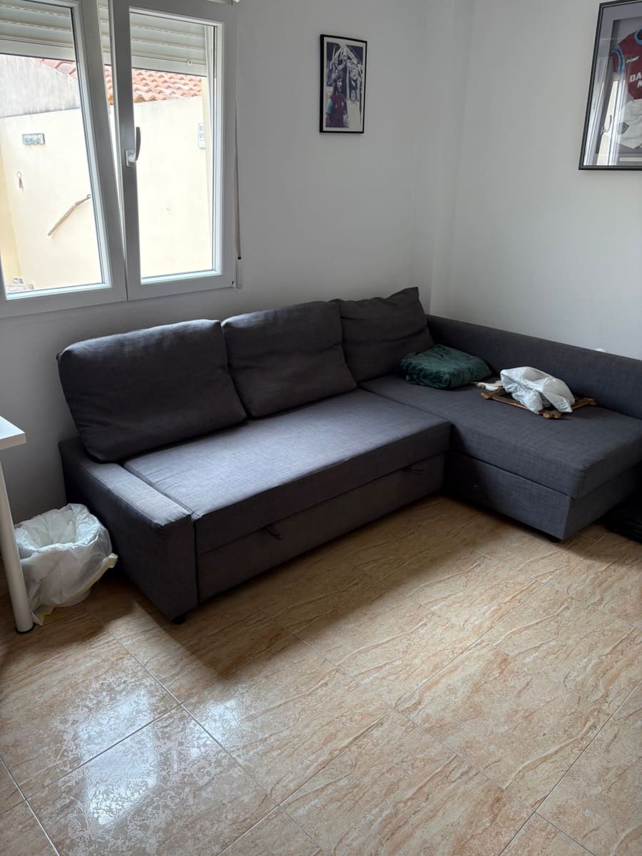 4 bedroom Townhouse for sale in Pinoso with pool - € 175,000 (Ref: 9043837)