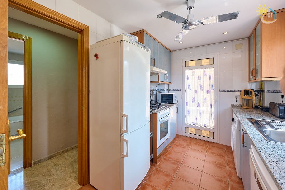 4 soveværelse Villa til salg i Muchamiel / Mutxamel med swimmingpool - € 465.000 (Ref: 9049672)