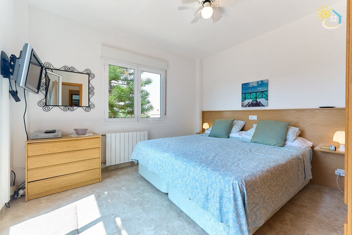 4 soveværelse Villa til salg i Muchamiel / Mutxamel med swimmingpool - € 465.000 (Ref: 9049672)