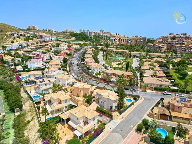 4 soveværelse Villa til salg i Muchamiel / Mutxamel med swimmingpool - € 465.000 (Ref: 9049672)