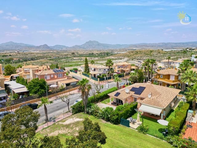 4 soveværelse Villa til salg i Muchamiel / Mutxamel med swimmingpool - € 465.000 (Ref: 9049672)