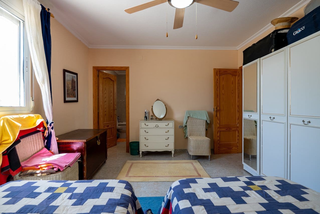 3 bedroom Villa for sale in Abanilla with pool - € 239,000 (Ref: 9058541)