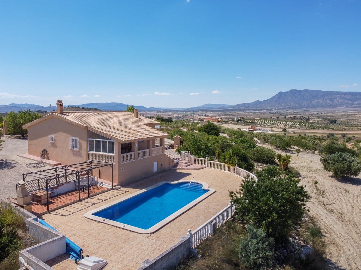 3 bedroom Villa for sale in Abanilla with pool - € 239,000 (Ref: 9058541)