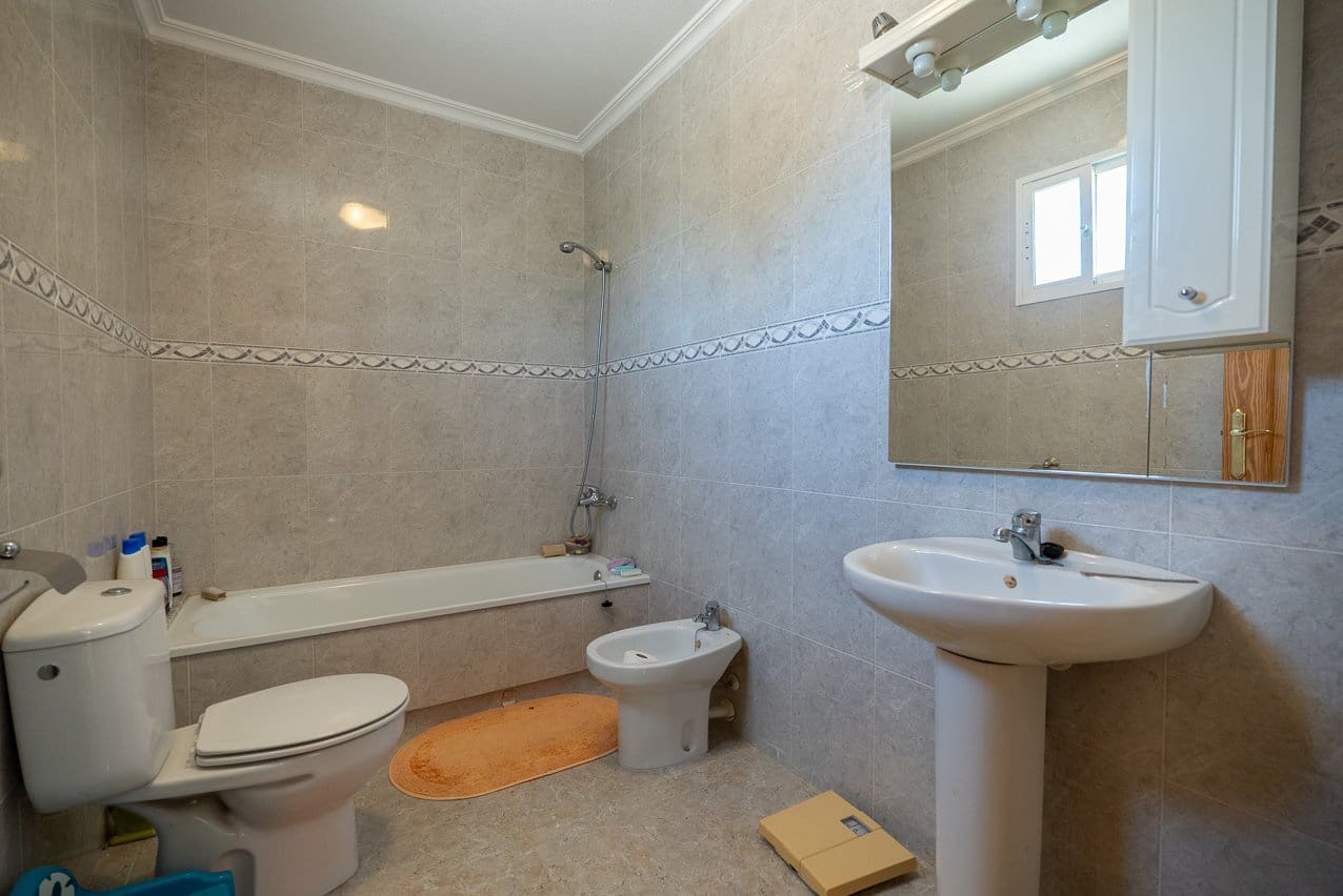 3 bedroom Villa for sale in Abanilla with pool - € 239,000 (Ref: 9058541)