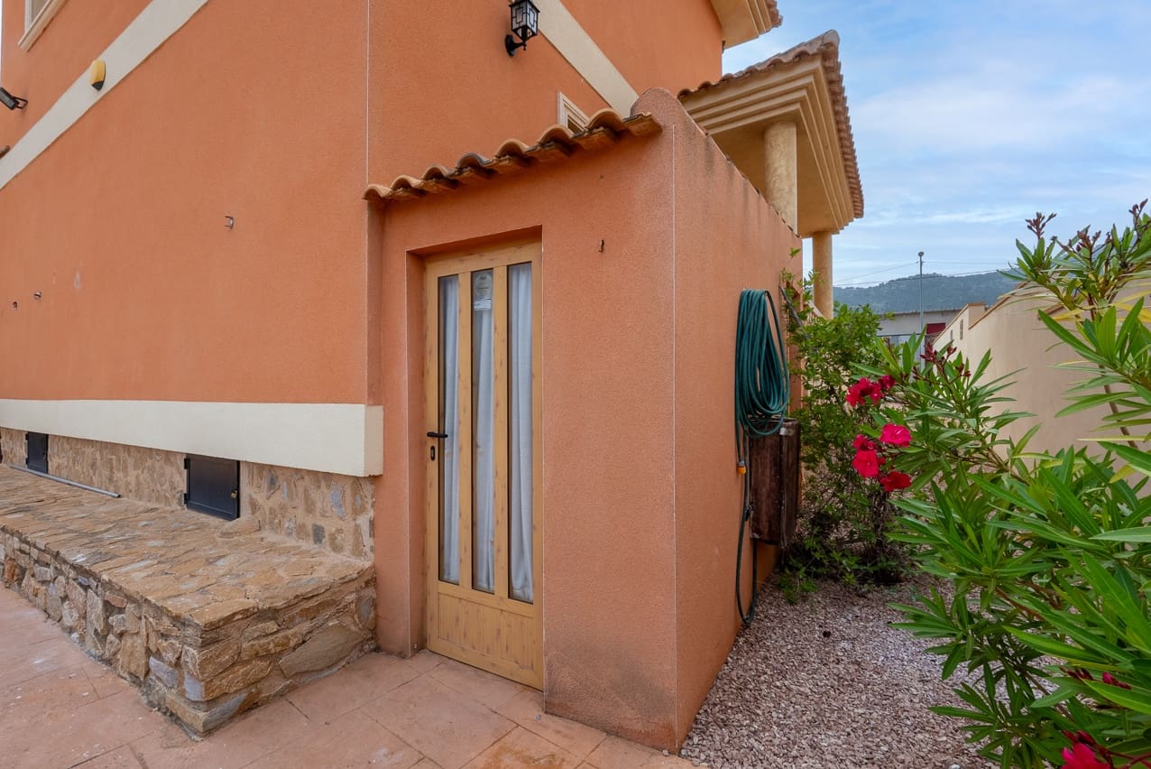 3 sypialnia Willa na sprzedaż w La Zarza z basenem - 199 950 € (Ref: 9064715)